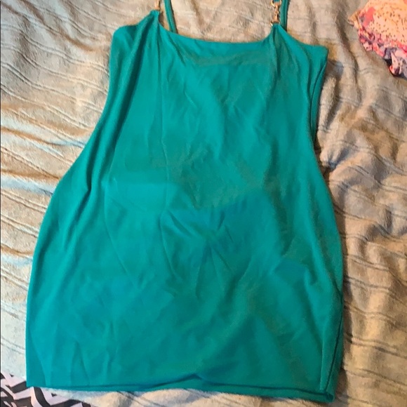 Dress - Picture 2 of 3